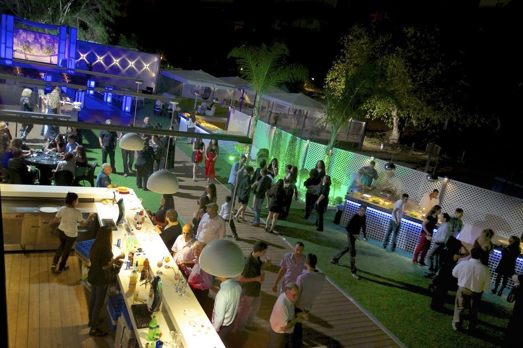 Avia Hotel & Resort Yehud-Monosson Екстер'єр фото